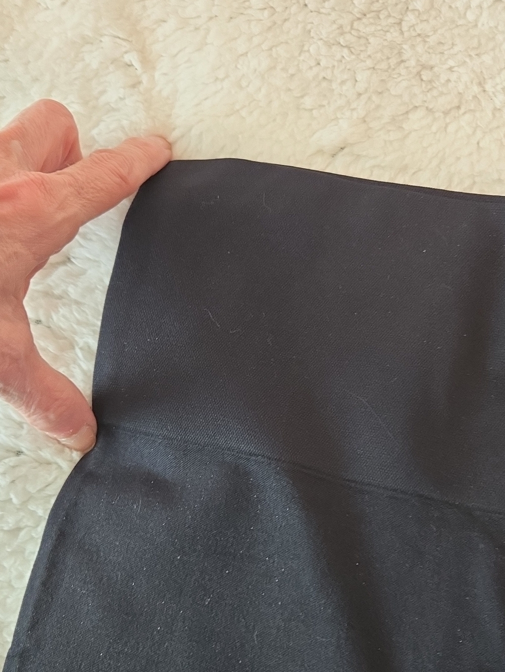 Yummie Black High-Waist Leggings - Picture 7 of 7